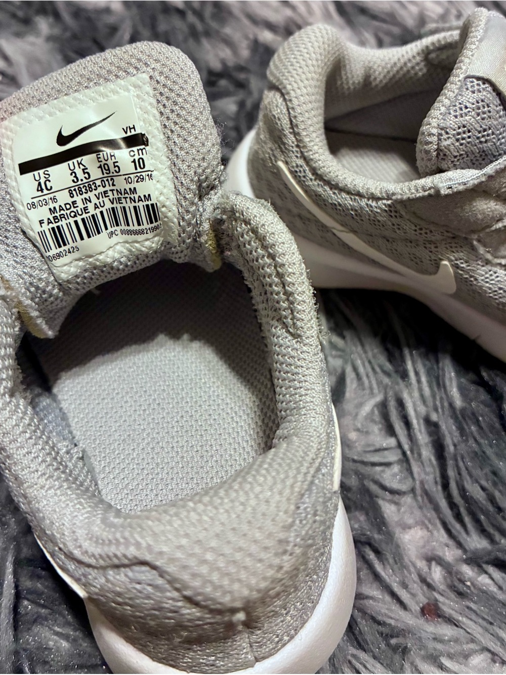 Nike Toddler Grey Shoes - Picture 3 of 4